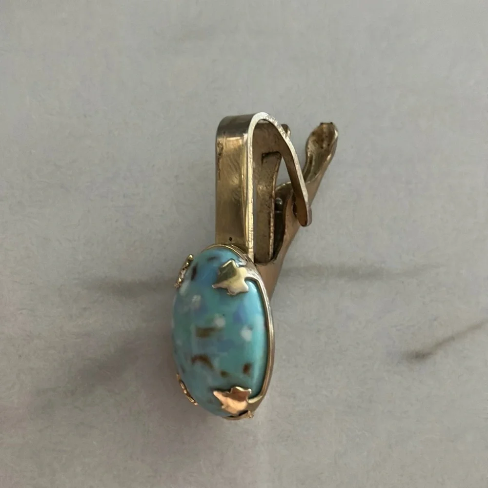 Vintage tie clip faux turquoise